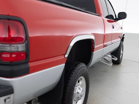 Used 2000 Dodge Ram 2500 Truck 4x4 Quad Cab image 14