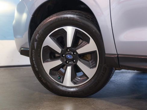 Used 2017 Subaru Forester 2.5i Limited w/ Popular Package #2 image 17