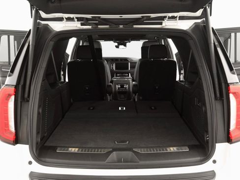 Used 2023 GMC Yukon XL Denali w/ Denali Reserve Package AWD/4WD image 29