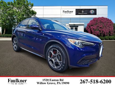 Used 2022 Alfa Romeo Stelvio Ti AWD/4WD image 1