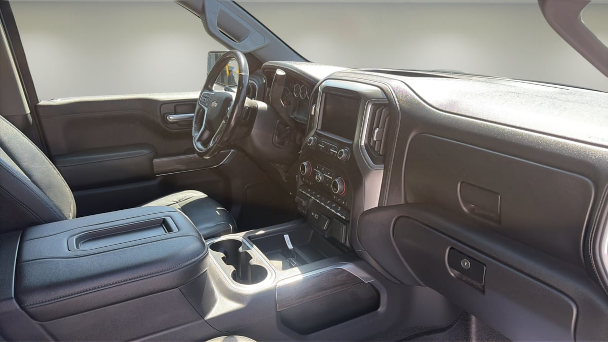 Used 2020 Chevrolet Silverado 1500 LTZ AWD/4WD image 10