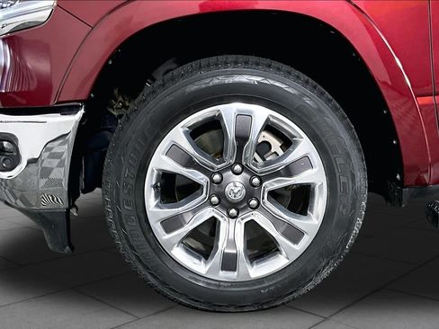 Used 2022 RAM 1500 Limited AWD/4WD image 11