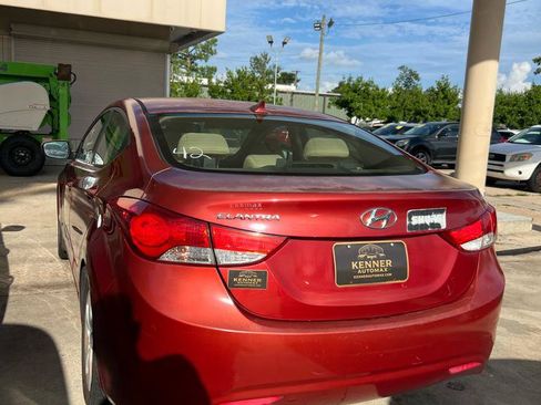 Used 2013 Hyundai Elantra GLS w/ Preferred Pkg FWD image 5