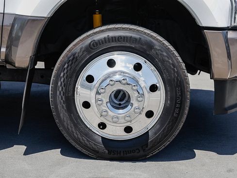 Used 2022 Ford F450 King Ranch AWD/4WD image 9