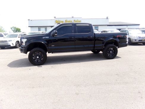 Used 2016 Ford F150 Lariat w/ Equipment Group 502A Luxury AWD/4WD image 1