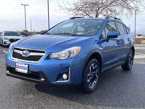 Used 2017 Subaru Crosstrek 2.0i Premium w/ Popular Package #1 AWD/4WD image 6