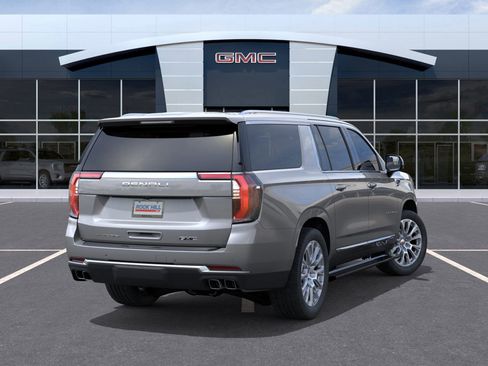New 2026 GMC Yukon XL Denali w/ Sun & Power Step Package image 4