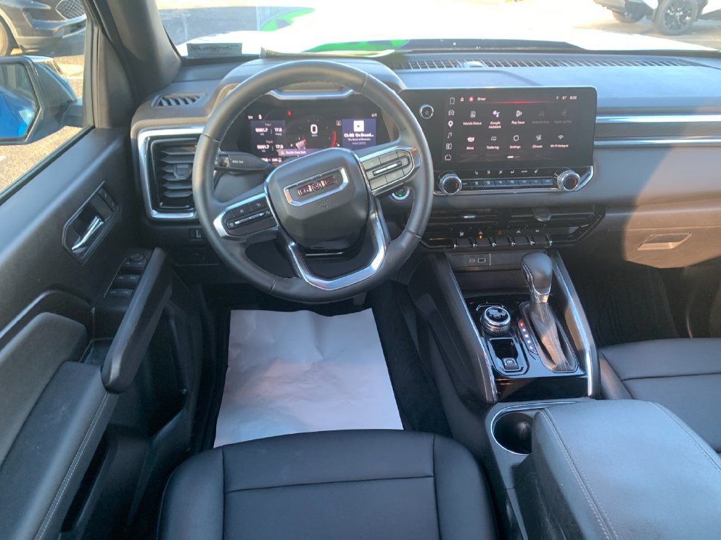Used 2024 GMC Canyon Elevation w/ Elevation Premium Package AWD/4WD image 17