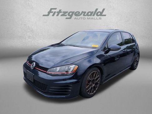 Used 2015 Volkswagen GTI 4-Door FWD image 3