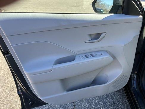 New 2026 Hyundai Kona SE image 41