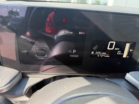 Used 2026 Nissan Kicks SV FWD image 14