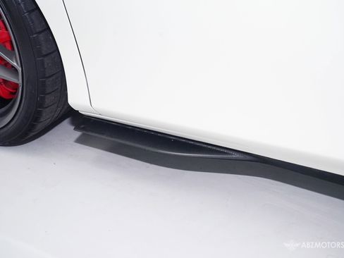 Used 2021 Ferrari F8 Tributo image 14