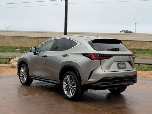 Used 2025 Lexus NX 350 AWD w/ Premium Package image 4
