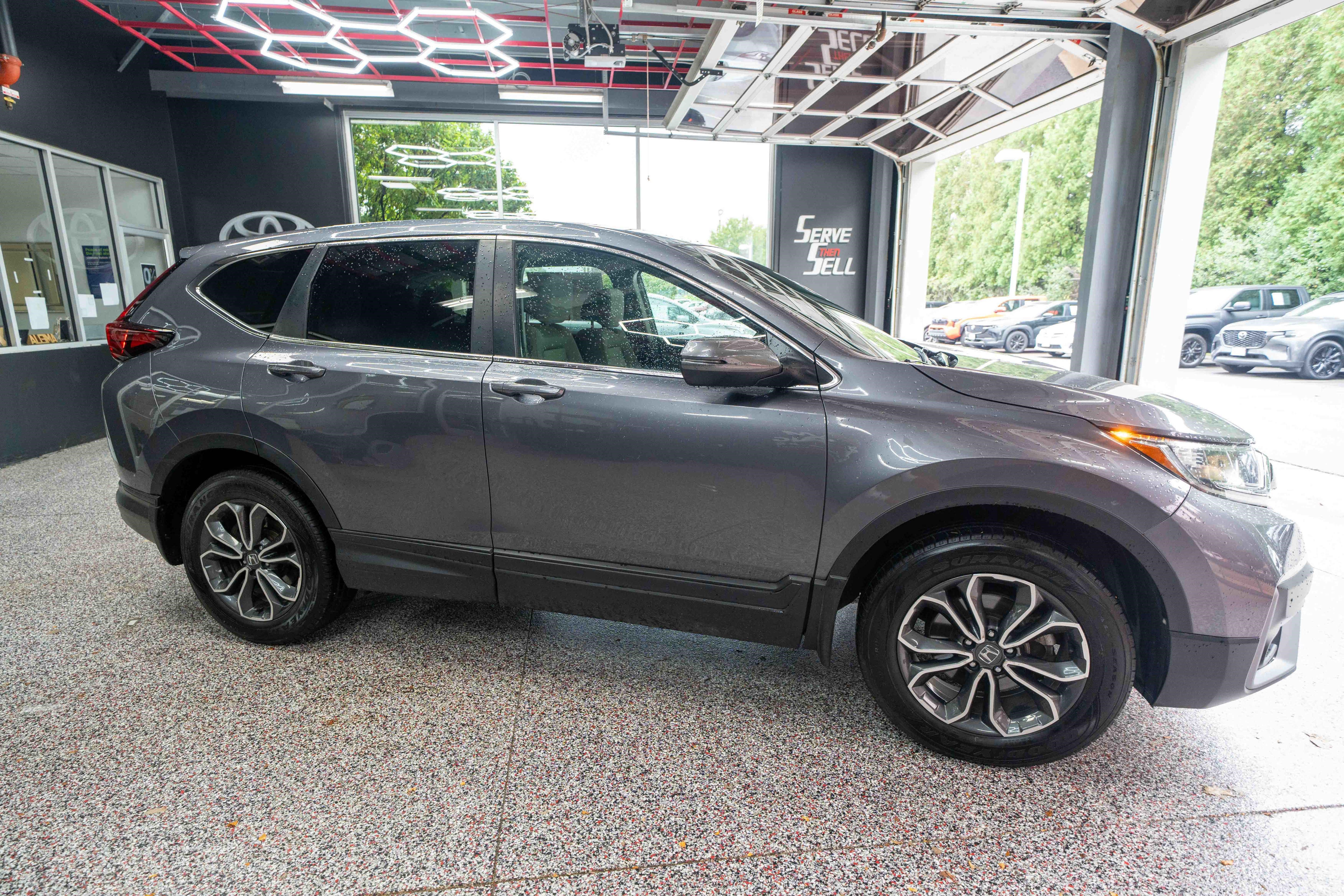 Used 2021 Honda CR-V EX image 5