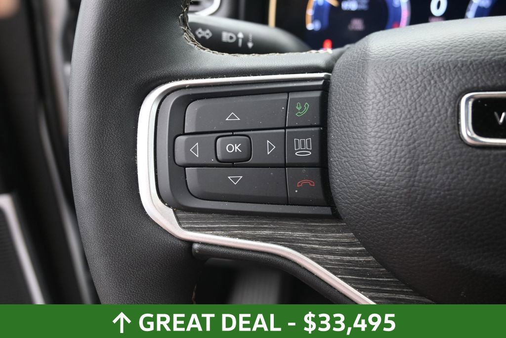 Used 2024 Jeep Wagoneer L Series II w/ Flexible Seating Group AWD/4WD image 24