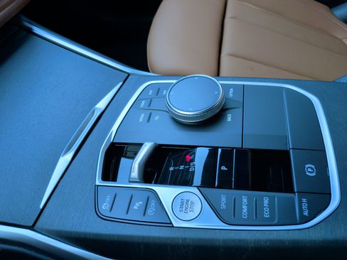 Certified 2023 BMW 330i xDrive Sedan w/ Premium Package image 19