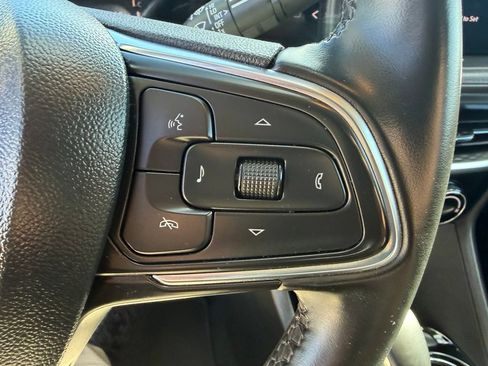 Used 2024 Buick Encore GX Sport Touring FWD image 16