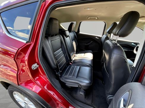Used 2019 Ford Escape SEL AWD/4WD image 25