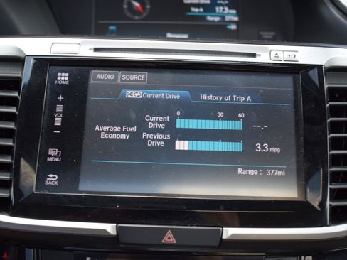 Used 2017 Honda Accord EX-L image 27
