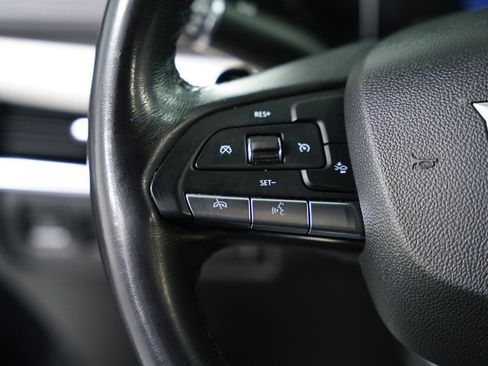 Used 2023 Cadillac XT4 Premium Luxury image 19