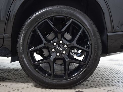 New 2026 Chevrolet Traverse RS w/ LPO, Floor Liner Package AWD/4WD image 29