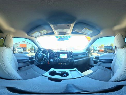 Used 2019 Ford F250 XLT w/ XLT Value Package image 29