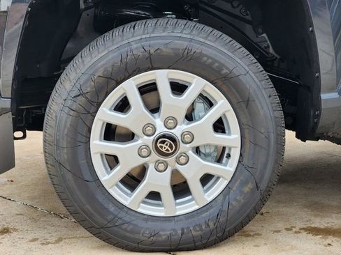 New 2025 Toyota Tacoma SR5 AWD/4WD image 9