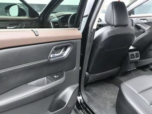 Used 2023 Nissan Rogue SV w/ SV Premium B Package AWD/4WD image 22