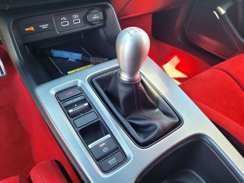 Used 2023 Honda Civic Type R image 18