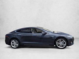 Used 2015 Tesla Model S 70 RWD video 4