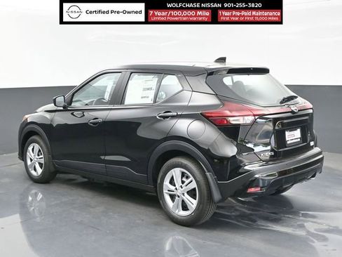 Used 2025 Nissan Kicks Play S image 3