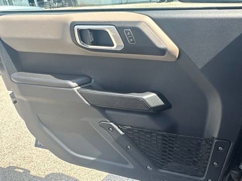 Used 2024 Ford Bronco Wildtrak AWD/4WD image 42