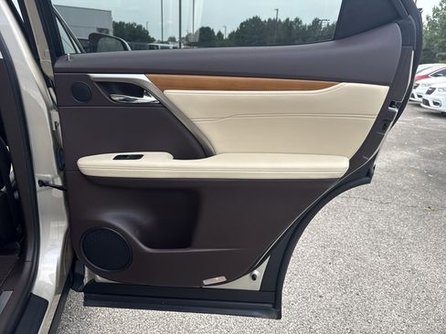 Used 2018 Lexus RX 350 FWD w/ Premium Package image 16