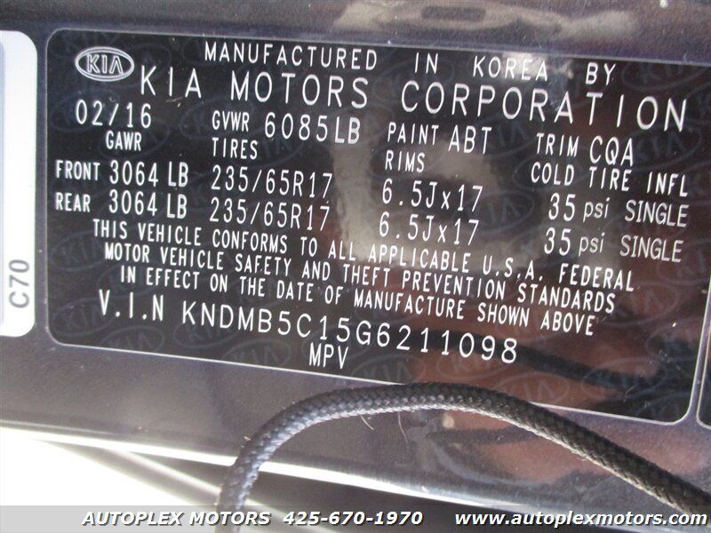 Used 2016 Kia Sedona LX w/ LX Essentials Premium Package FWD image 33