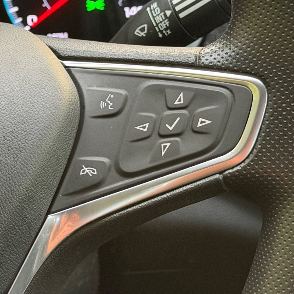 Used 2023 Chevrolet Malibu LT w/ Driver Confidence Package FWD image 32