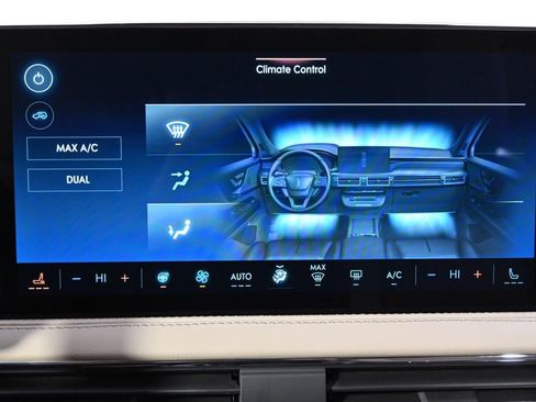 New 2026 Lincoln Corsair Premiere image 30