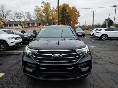 Used 2023 Ford Explorer XLT w/ Class IV Trailer Tow Package