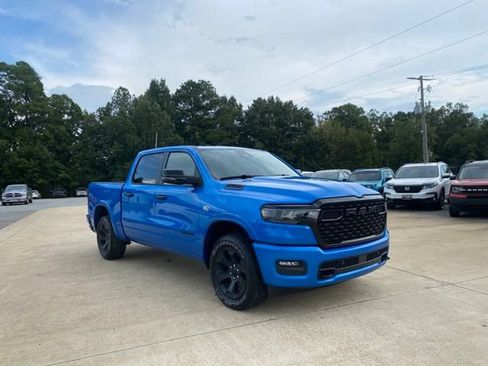 Used 2026 RAM 1500 Big Horn AWD/4WD image 4