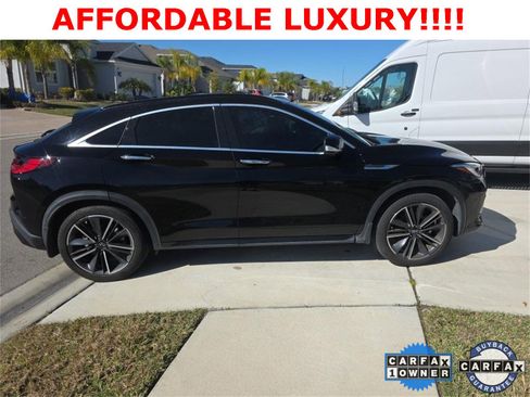 Certified 2023 INFINITI QX55 Essential image 8