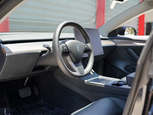 Used 2023 Tesla Model 3 Standard Range RWD image 13