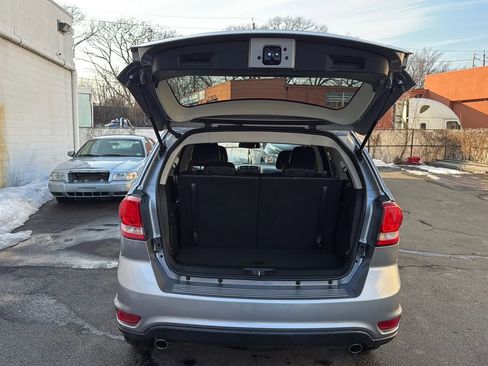 Used 2019 Dodge Journey GT image 26
