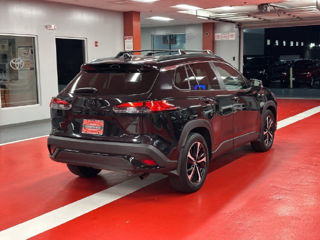 Certified 2024 Toyota Corolla Cross AWD Hybrid w/ Convenience Package image 4