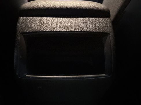 Used 2014 Subaru Outback 2.5i Premium image 6