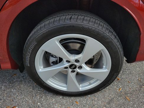 Certified 2025 Audi Q5 Premium Plus w/ Premium Plus image 33