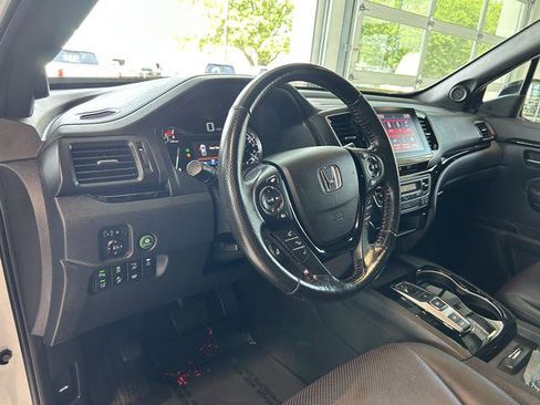 Used 2021 Honda Ridgeline Black Edition image 17