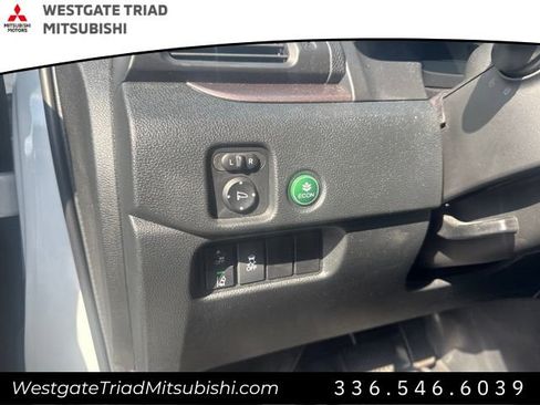 Used 2022 Honda Pilot Sport image 15