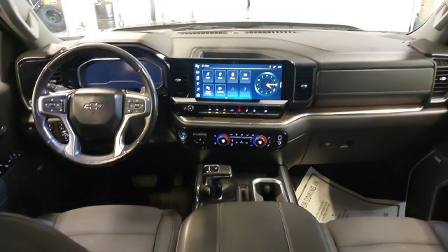 Used 2023 Chevrolet Silverado 1500 RST AWD/4WD image 36