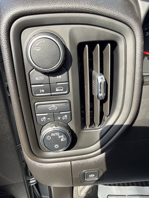 Used 2025 Chevrolet Silverado 1500 Custom AWD/4WD image 16
