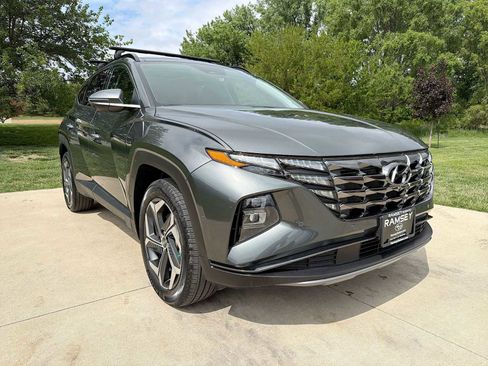 Used 2022 Hyundai Tucson Limited AWD/4WD image 8