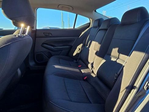 Used 2023 Nissan Altima 2.5 SV image 17